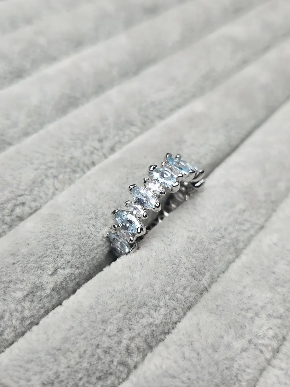 Size 7 Aquamarine Cubic Zirconia Eternity Ring Rhodium Plating Bomb Party